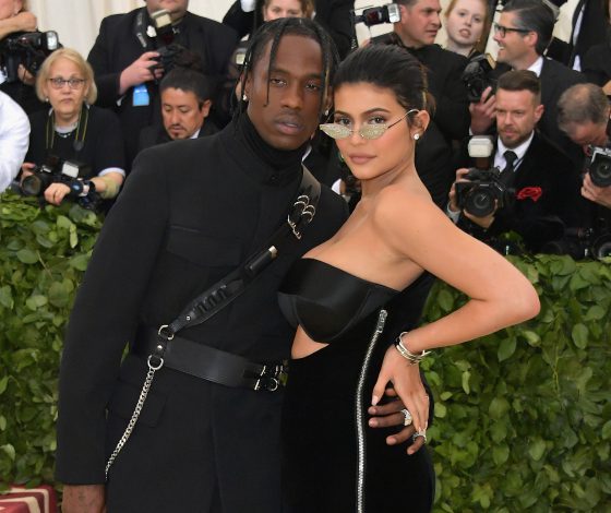 Красивая пара! Кайли Дженнер и Трэвис Скотт в Нью-Йорке