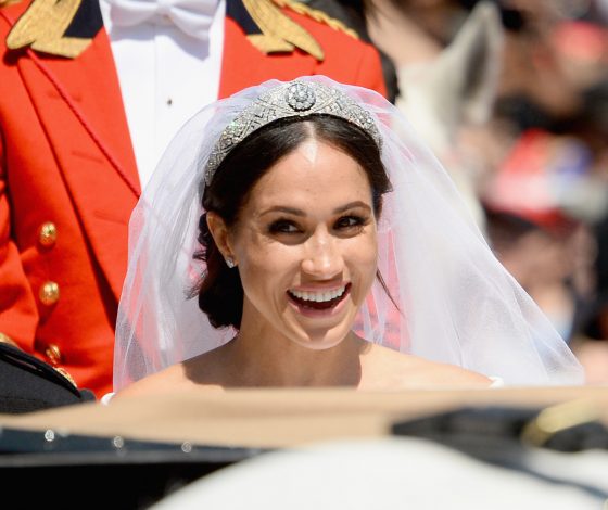 Наряд на Хэллоуин: побудь немного Меган Маркл!