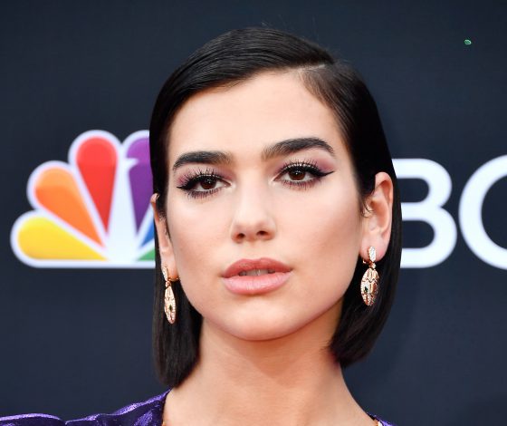 Как выглядит отец Дуа Липы? Спойлер: он невероятный красавчик!