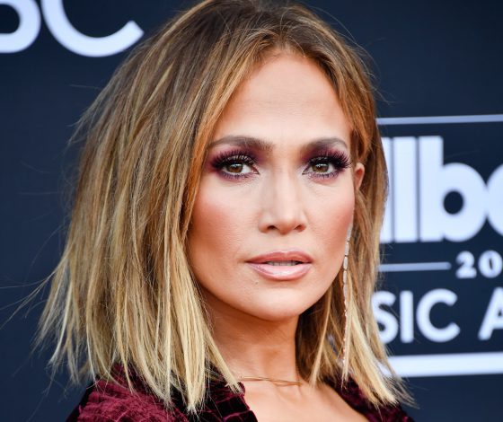 Сколько стоил маникюр Дженнифер Лопес на Billboard Music Awards?