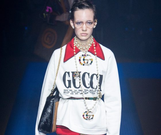 Новый тренд: одежду с каким принтом носят все звезды стритстайла?