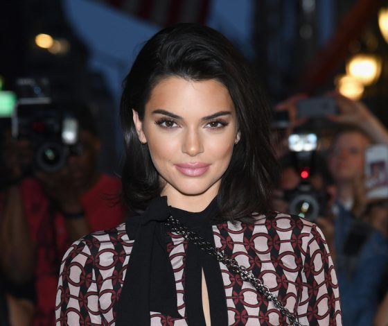 Кендалл Дженнер, Кара Делевинь и Пэрис Джексон на вечеринке Longchamp