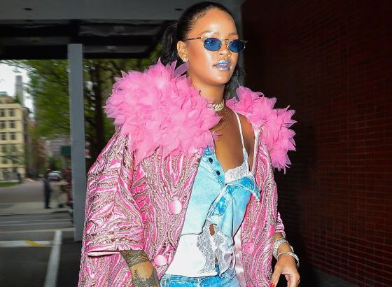 Эпатажно! Сразу два выхода Рианны в Нью-Йорке