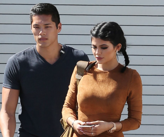 Не смог молчать! Охранник Кайли Дженнер прокомментировал слухи, что он отец Сторми!