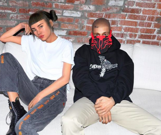 У виртуальной модели Лил Микелы есть парень? Oн тоже виртуальная модель!