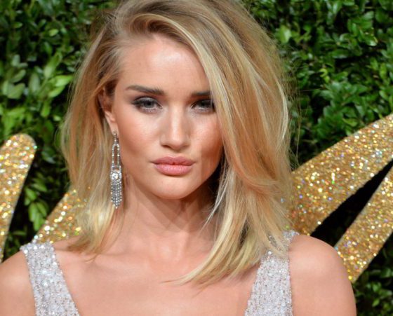 Покажи своему парикмахеру! Самые модные стрижки для длинных и коротких волос