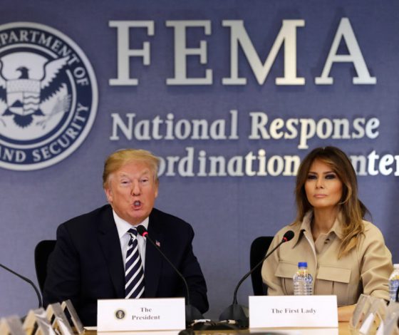 Она вернулась! Первый выход Мелании Трамп после операции