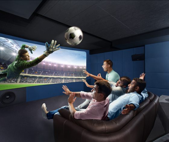 Прямые трансляции матчей Чемпионата Мира по футболу в кинотеатре «Москва»!