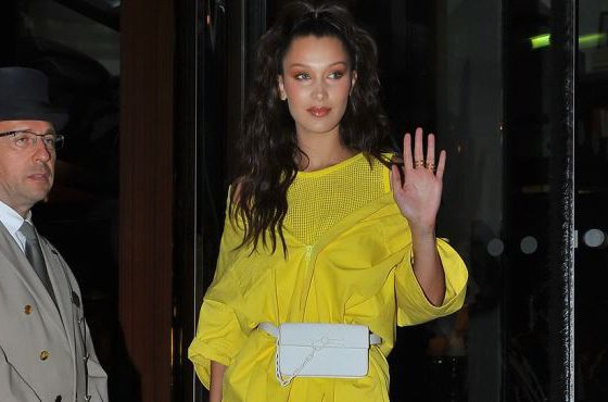 Белла Хадид и Кайли Дженнер в одинаковых костюмах. Голосуй, кто круче!