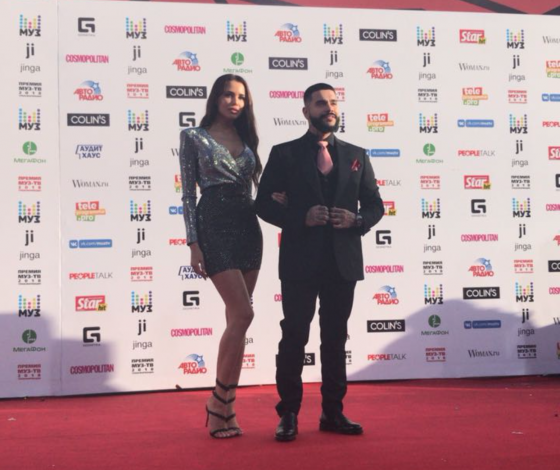 Редкий выход: Тимати и Анастасия Решетова на премии МУЗ-ТВ