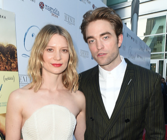 У Роберта Паттинсона роман с коллегой по фильму?