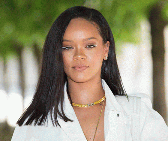 Рэперы на подиуме, Ким в голубом пиджаке и слезы Канье Уэста: первый показ Верджила Абло для Louis Vuitton