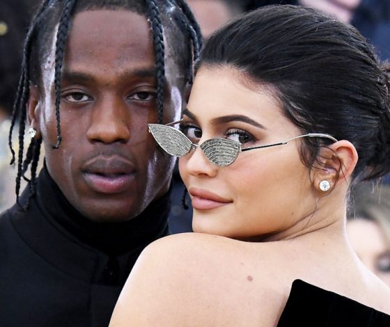 Молодые родители: Кайли Дженнер и Трэвис Скотт на свидании в Малибу