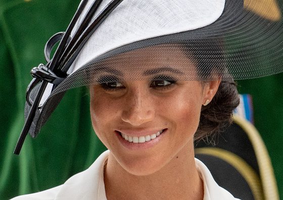 Сколько стоит новый гардероб Меган Маркл? Спойлер: в этой цифре много нолей