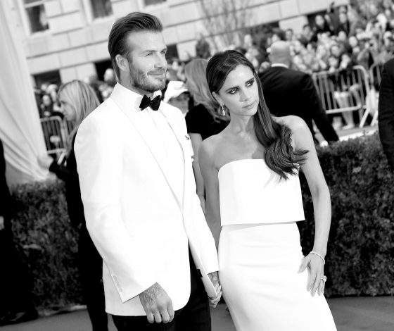 Не хуже Рейнольдса и Лайвли: Дэвид и Виктория Бекхэм троллят друг друга в Instagram