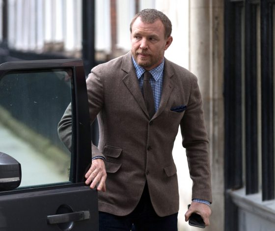 «Джентльмены» от Гая Ричи: в Сети появился первый тизер нового сериала