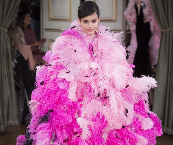 23 ярких образа с показа Armani Prive