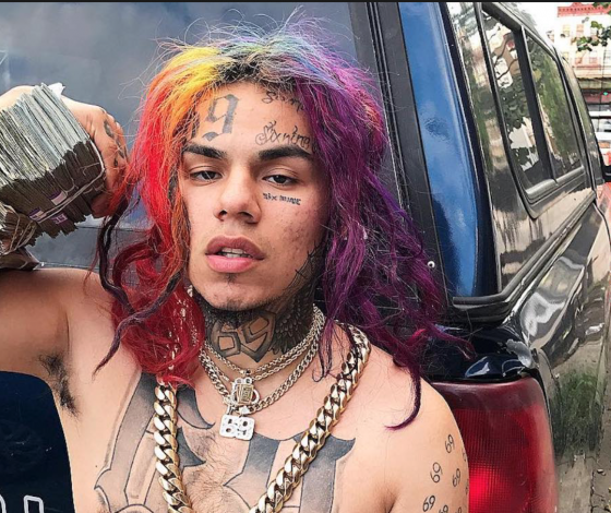 Рэпер Tekashi69 избит, ограблен и госпитализирован