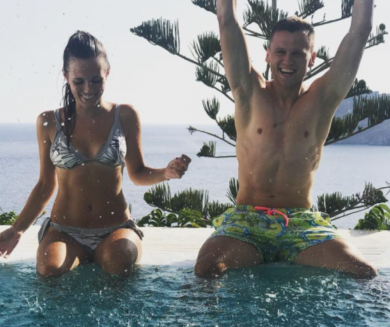 Романтика: Денис Черышев со своей девушкой путешествуют по Европе