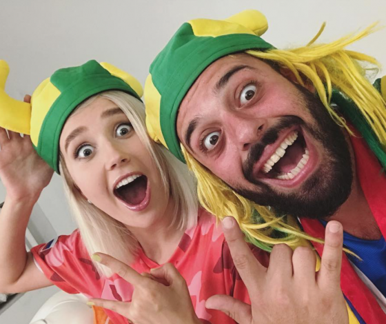 Неожиданно: самый смешной бразильский болельщик записал видео с Клавой Кока