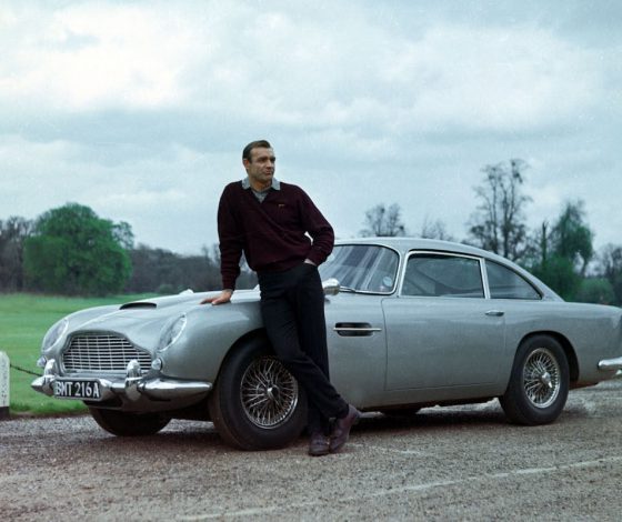 Автомобиль Джеймса Бонда собрали из конструктора! Сколько он стоит?