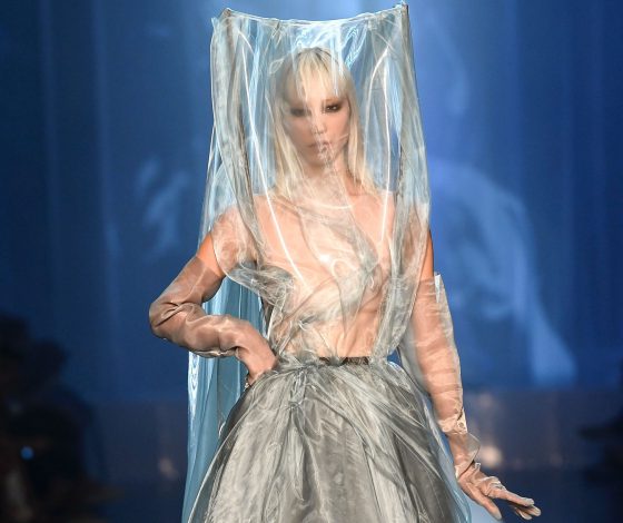 Смотри показ Jean Paul Gaultier Haute Couture здесь!