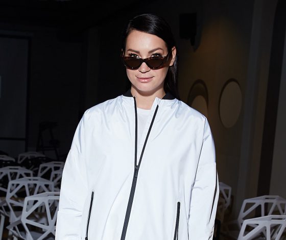 Ида Галич, Александр Хоменко и Натали Ящук на презентации книги Петра Плоскова 