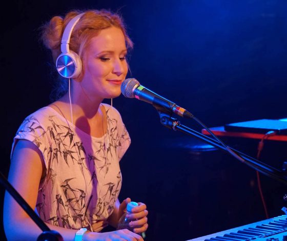 Их песни запрещены. Филипп Киркоров, Ольга Бузова, Элджей, Тимати и Монеточка попали в «чёрный список»