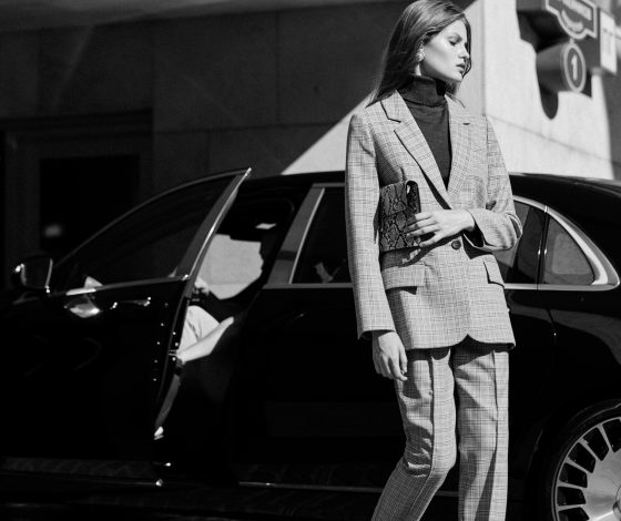 Идеальный гардероб на осень: костюмы в клетку, шифоновые платья и тренч из кожи в лукбуке I Am Studio