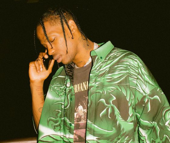 Почему все смеются над Трэвисом Скоттом? Даже мем придумали!