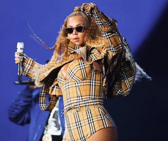 Бейонсе снова круче всех, но ее обвинили в плагиате. Что случилось?