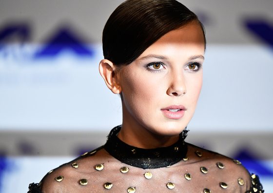 К 1 сентября: прически на короткие волосы как у Милли Бобби Браун