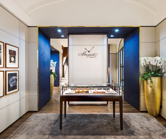 В Москве открылся самый большой бутик Breguet!