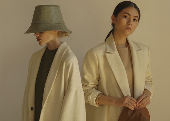 Идеальные пальто-oversize,  водолазки и жакеты в лукбуке USHATAVA