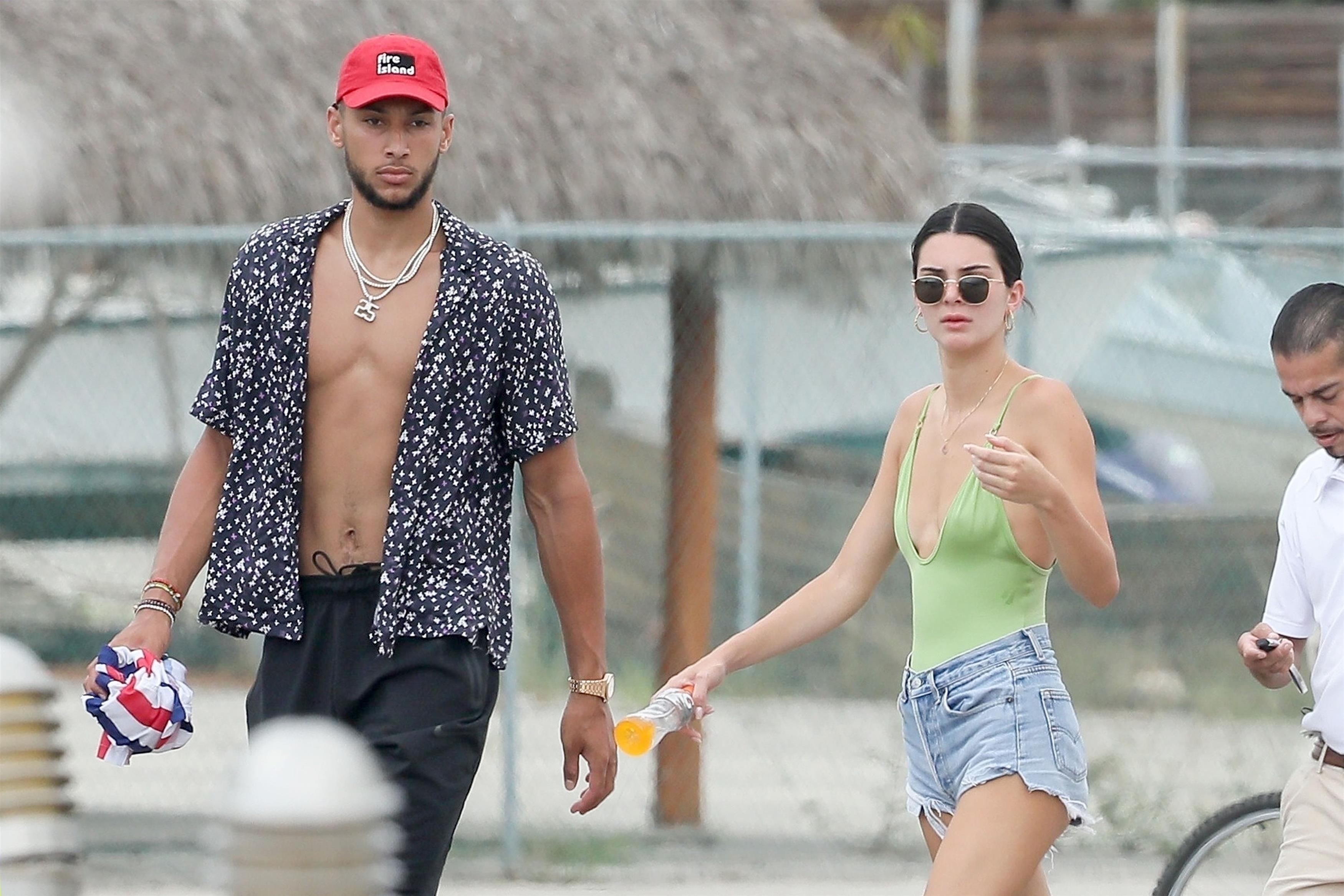 Kendall Jenner Shared a Midnight Kiss with Ex Ben Simmons