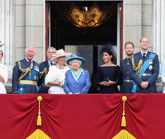 Сколько и на чем зарабатывает королевская семья?