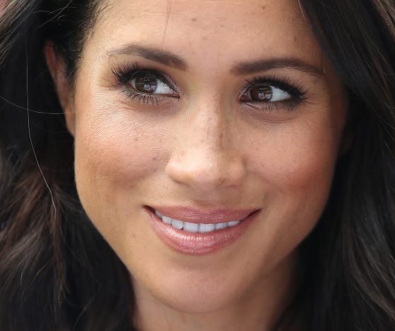 Когда же это кончится? Отец Меган Маркл сравнил королевскую семью с сектантами