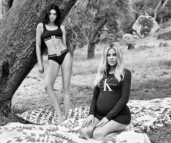 Новая рекламная кампания Calvin Klein: почему здесь беременная Хлои Кардашьян?