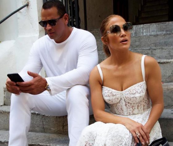 Как проходит отпуск Дженнифер Лопес и Алекса Родригеса? Смотри фото и видео!