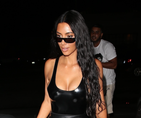 Как правильно носить латекс? Показывает Ким Кардашьян