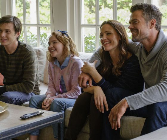 Для настроения: 8 лучших комедий за последнее время