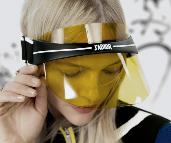 20 ярких аксессуаров для позднего отпуска