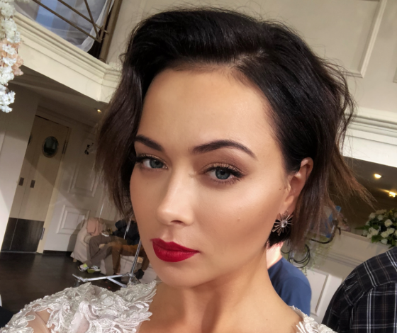 «Хочу — показываю грудь, не хочу — не показываю»: Настасья Самбурская о причинах ухода из «Универа», детях и откровенных фотосессиях