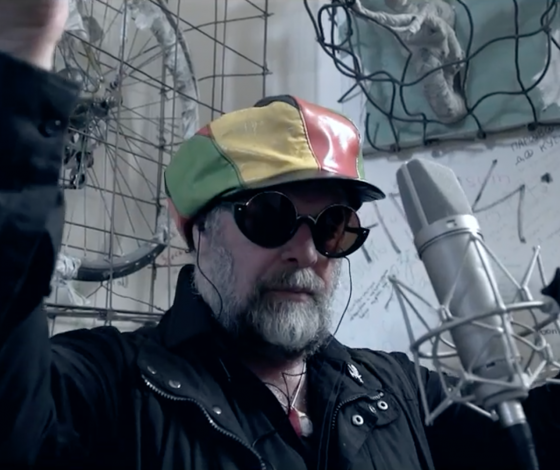 Это стоит увидеть: Борис Гребенщиков в клипе к саундтреку фильма «Гоголь. Страшная месть»