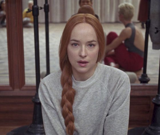 Дакота Джонсон в трейлере нового хоррора. Это очень стремно