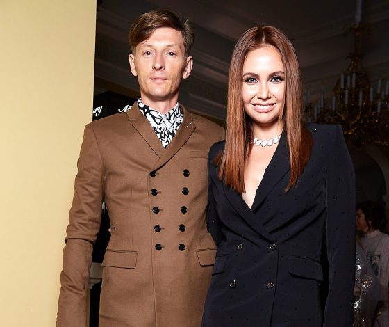 «Я чистила картошку для борща»: Ляйсан Утяшева рассказала, как Павел Воля сделал ей предложение