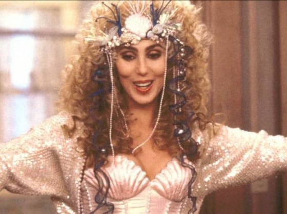 Певица Шер призналась, что пережила три выкидыша