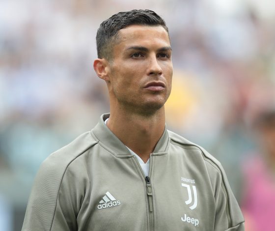 Пока полиция расследует дело об изнасиловании. Чем занят Криштиану Роналду?