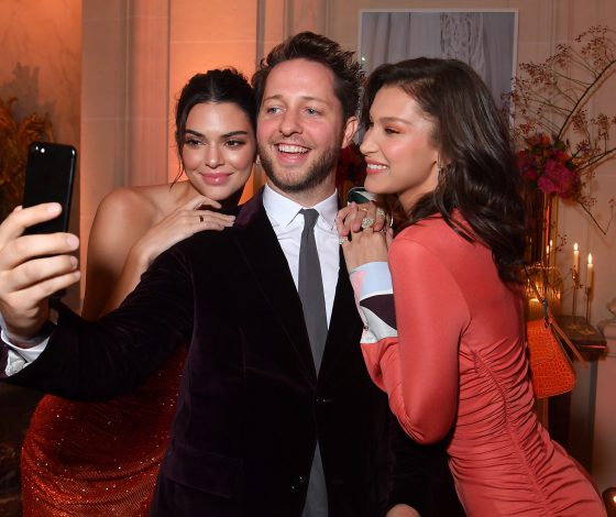 Новый выход Кендалл Дженнер и Беллы Хадид. Чье платье круче? Голосуй!