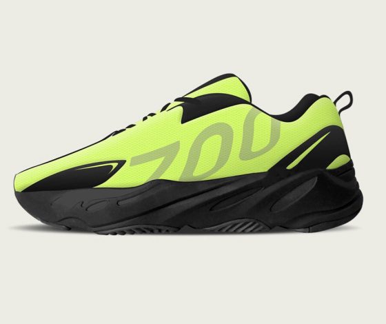 В Сети появились фото самых крутых Yeezy Boost! Кому из звезд подарили первый экземпляр?